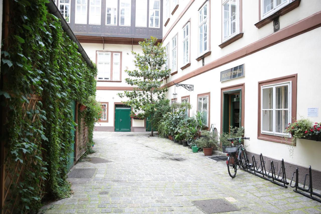 Heart Of Vienna- Next To Albertina Exterior photo